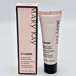 Mary Kay Timewise Luminous Wear Liquid Foundation in BEIGE 7 038711 (1 Fl. Oz.)
